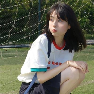 赤裸羔羊